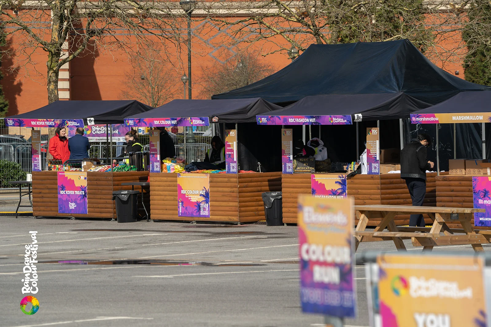 People relaxing in the Tropics Street Food Forest