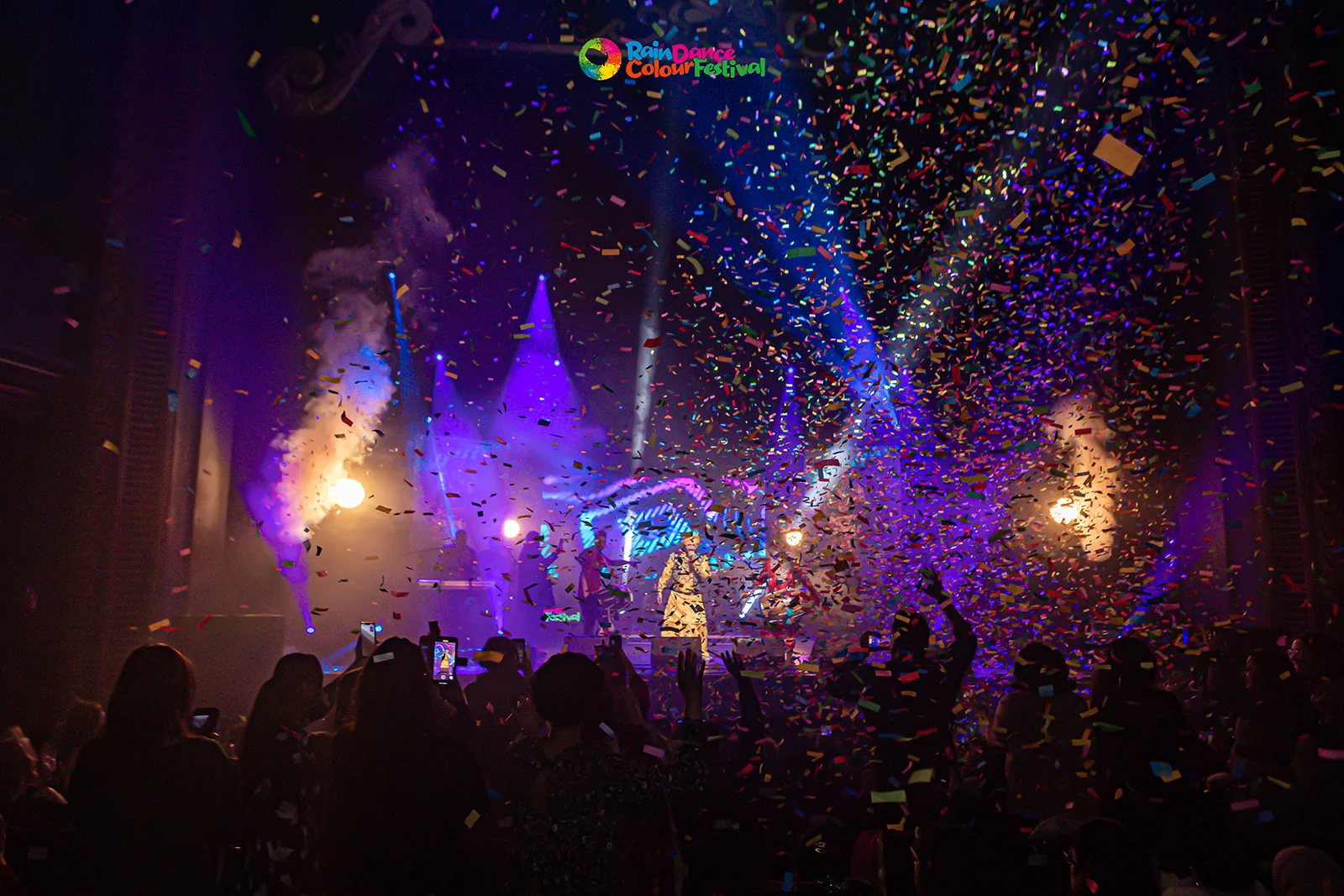 Malkit Singh performing at Opera House, Manchester
